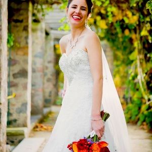 Custom Made House of Wu A-Line Sweetheart Strapless Lace Wedding Gown Size 8